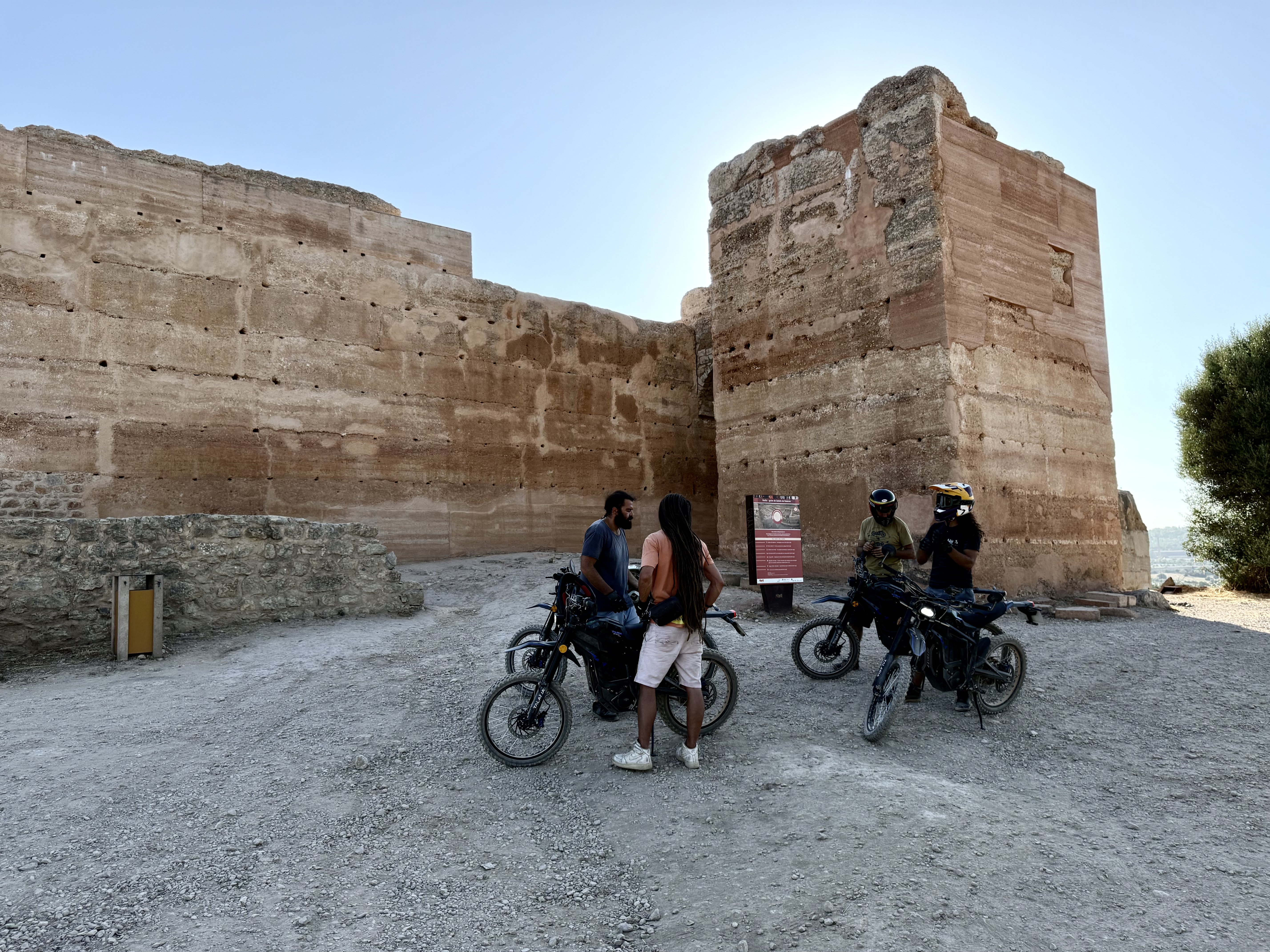 Paderne Castle electric bike tour in Algarve - Ewheelo photo 3